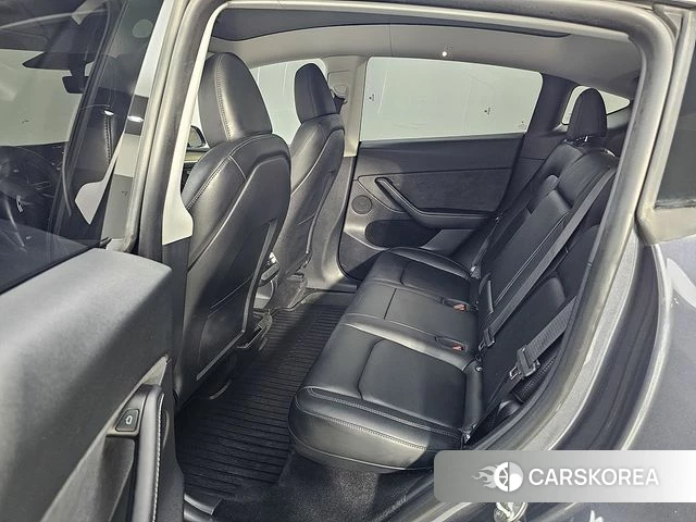 Tesla Model Y id 4691760 из Кореи 19