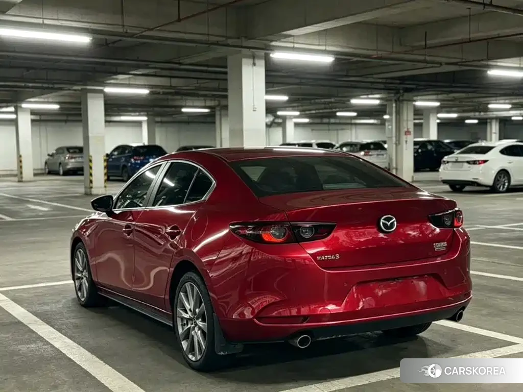 Mazda 3 id 4653892 из Китая 9