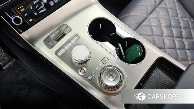 Genesis GV70 id 3580768 из Кореи 19