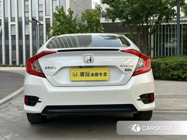 Honda Civic id 4210564 из Китая 9