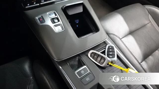 Hyundai The New Grandeur IG id 3621381 из Кореи 19