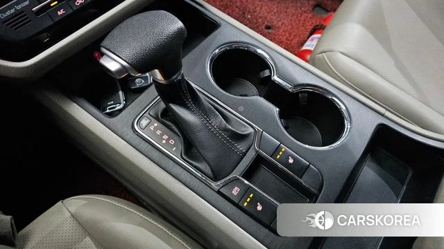 Kia The New Carnival id 4536376 из Кореи 28