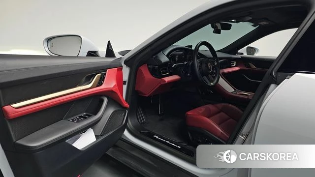 Porsche Taycan id 3934574 из Кореи 19