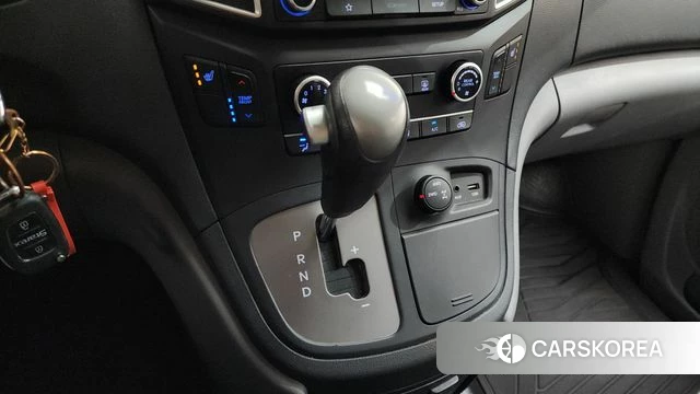 Hyundai The New Grand Starex id 4471487 из Кореи 19