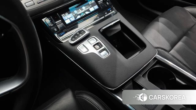 Hyundai The New Grandeur IG Hybrid id 4231523 из Кореи 30