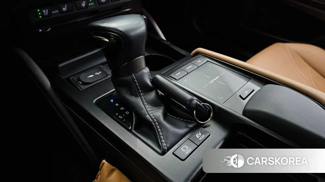 Lexus ES300h 7th generation id 4362979 из Кореи 29