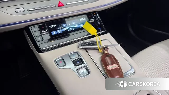 Hyundai The New Grandeur IG id 3534160 из Кореи 19