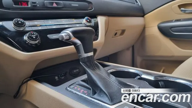 Kia The New Carnival id 2599526 из Кореи 19