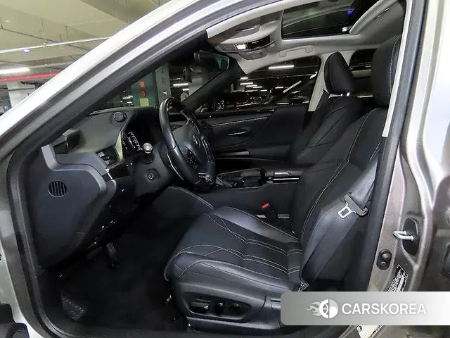 Lexus ES300h 7th generation id 3463702 из Кореи 19