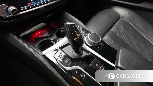 BMW 5 Series (G30) id 3681511 из Кореи 19