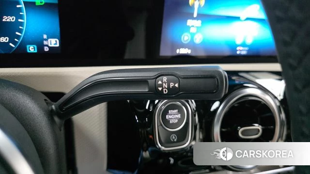 Mercedes-Benz A-Class W177 id 4383613 из Кореи 29