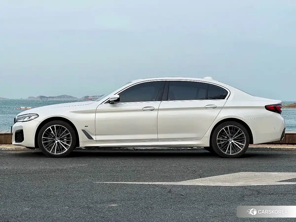 BMW 5 series id 4554091 из Китая 24