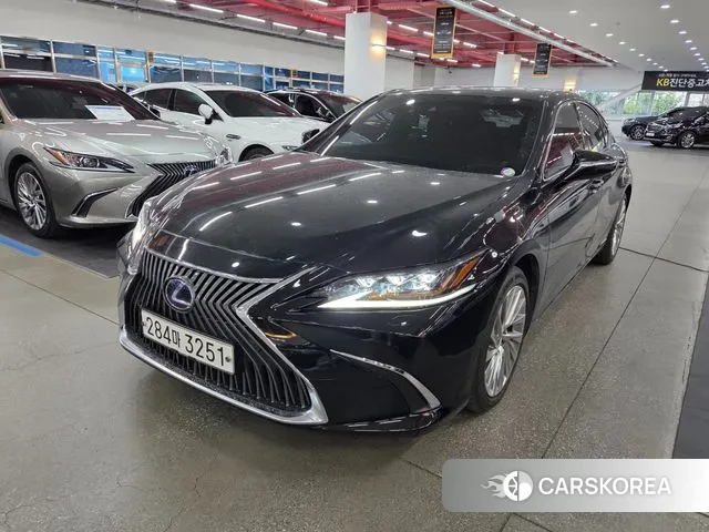 Lexus ES300h 7th generation id 3315481 из Кореи 13