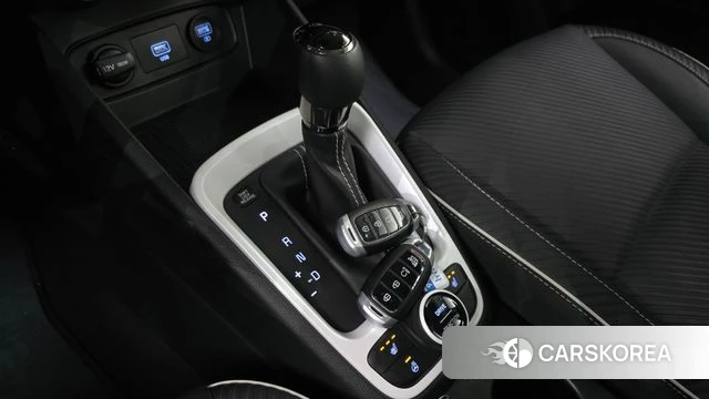 Hyundai Venue id 4304485 из Кореи 19