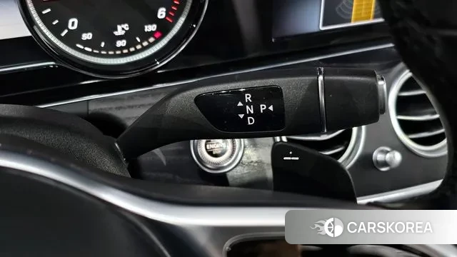 Mercedes-Benz E-Class W213 id 3708659 из Кореи 19