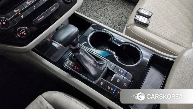 Kia The New Carnival id 3209402 из Кореи 19