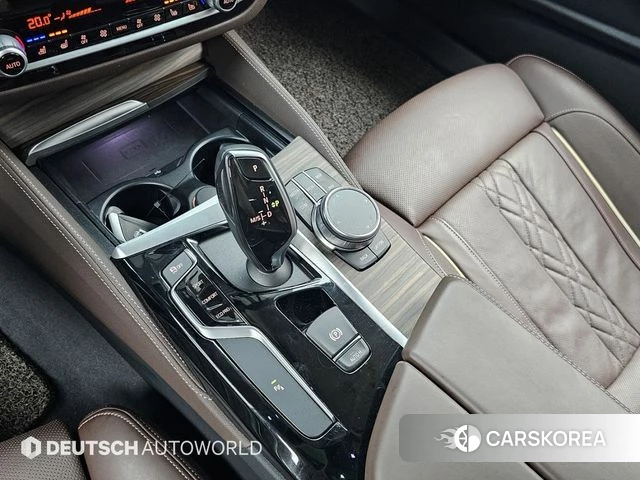 BMW 5 Series (G30) id 4536051 из Кореи 19