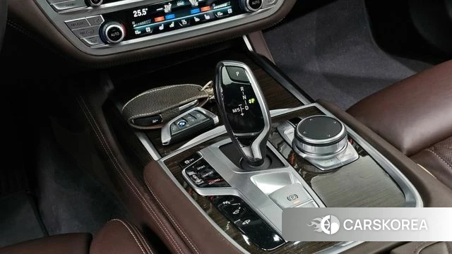 BMW 7 Series (G11) id 3911381 из Кореи 20