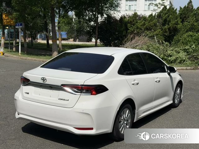 Toyota Corolla id 4380720 из Китая 9