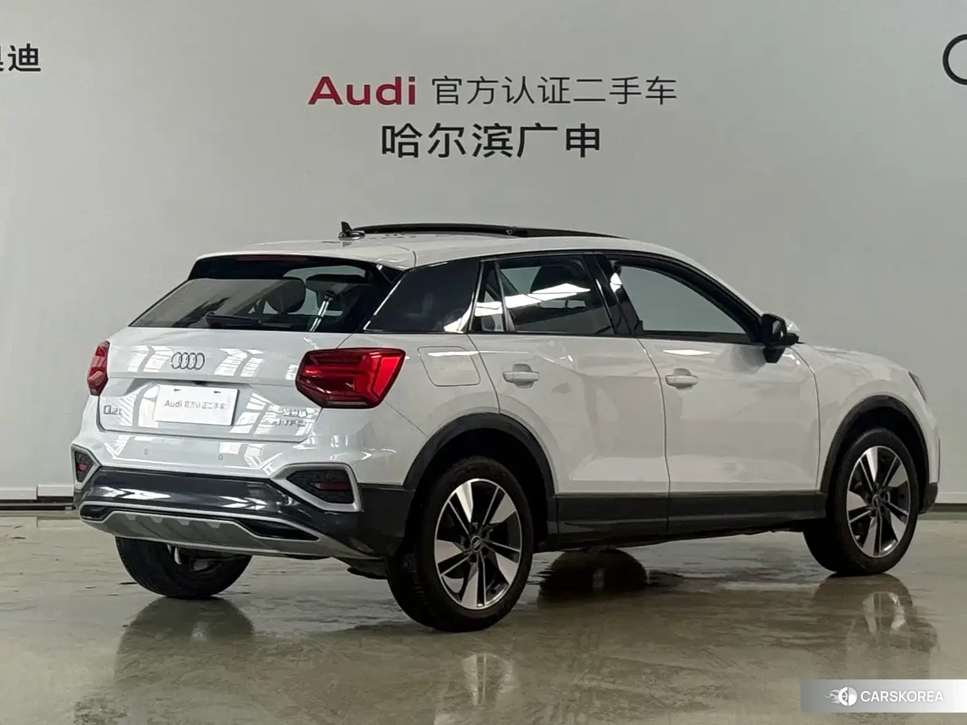 Audi Q2L id 4654960 из Китая 14