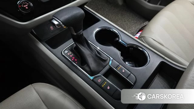 Kia The New Carnival id 4760390 из Кореи 19