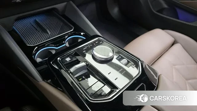 BMW 5 Series (G60) id 3560085 из Кореи 19