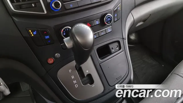Hyundai The New Grand Starex id 2514012 из Кореи 19