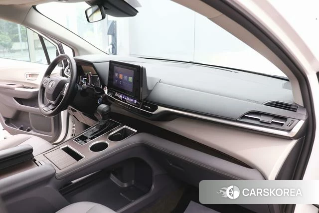 Toyota Grevia id 4387582 из Китая 30