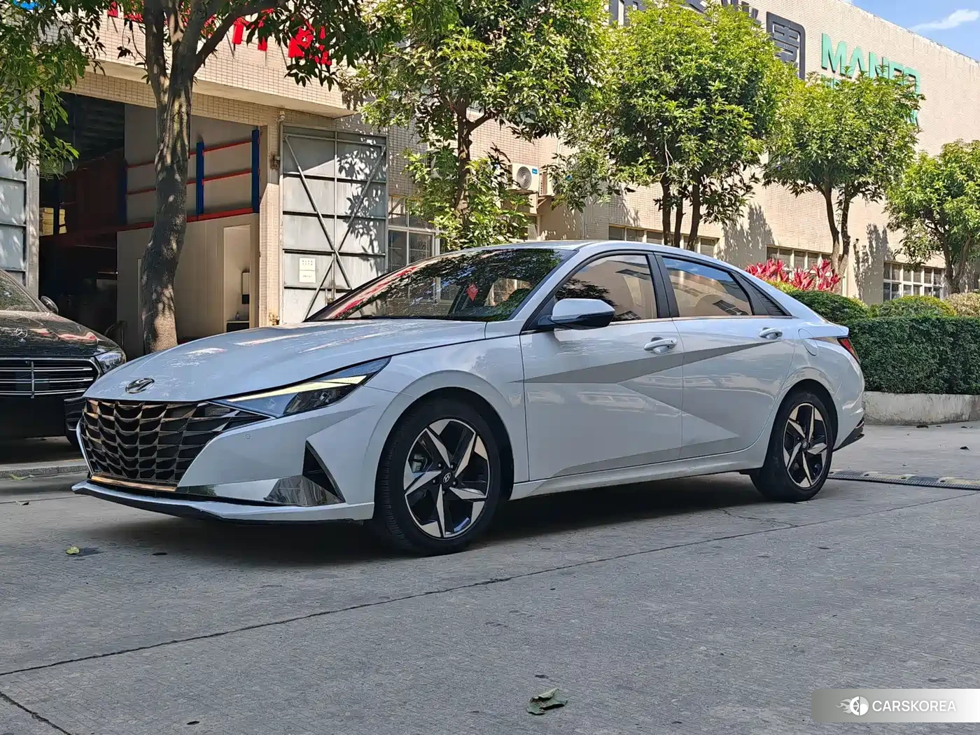 Hyundai Elantra id 4649393 из Китая 9