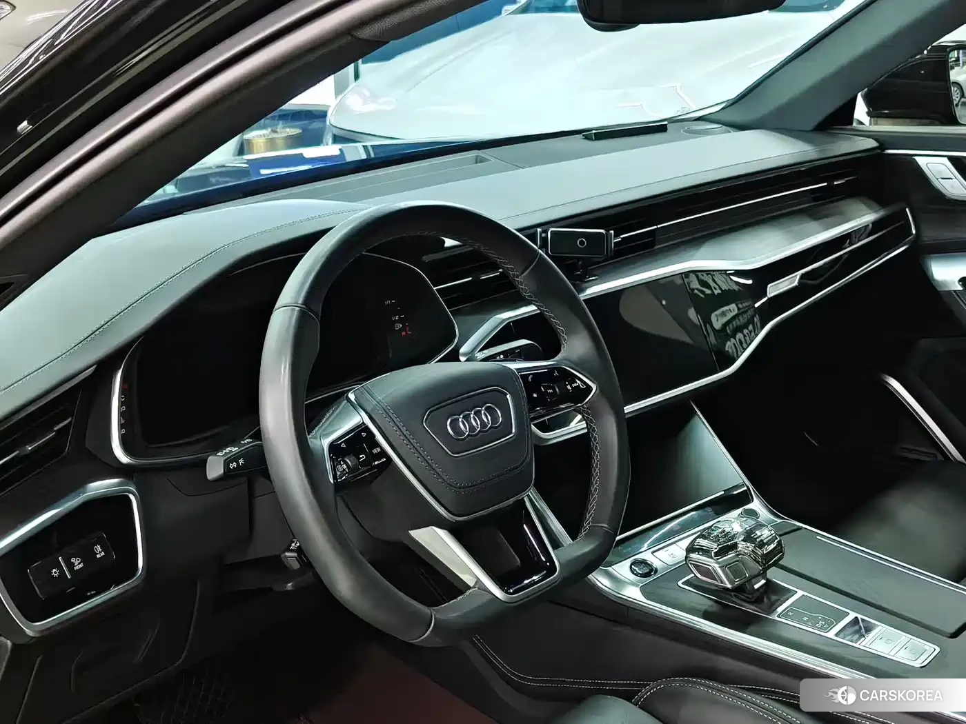 Audi A6L id 4570496 из Китая 12