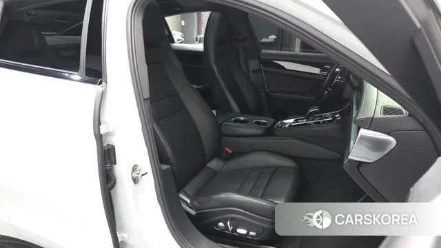 Porsche Panamera (971) id 3474153 из Кореи 19