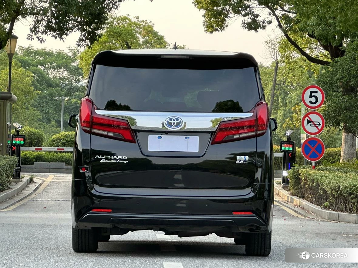 Toyota Elfa id 4487401 из Китая 18