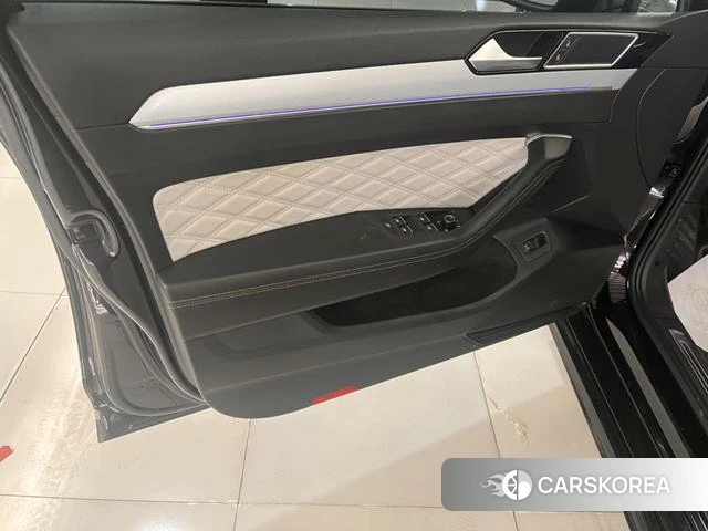 Volkswagen Magotan id 4271649 из Китая 14