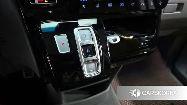 Hyundai Staria id 3746185 из Кореи 19