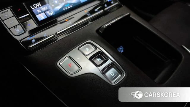 Hyundai The New Grandeur IG Hybrid id 4698304 из Кореи 38