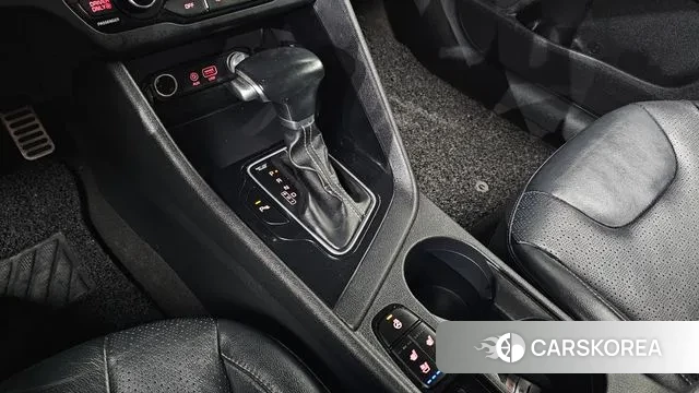 Kia Niro id 3515386 из Кореи 19