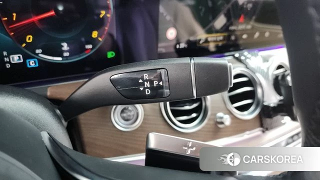 Mercedes-Benz E-Class W213 id 3940838 из Кореи 19