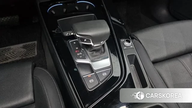 Audi A4 (B9) id 3192402 из Кореи 19