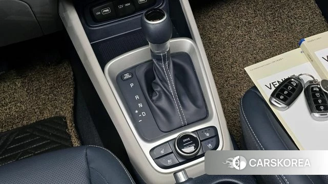 Hyundai Venue id 3806629 из Кореи 19