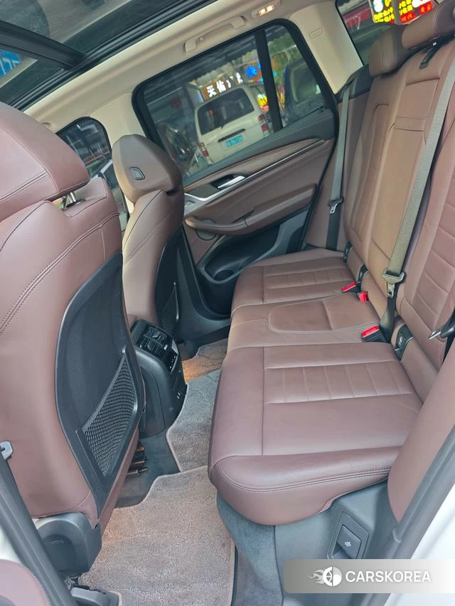 BMW X3 id 3857796 из Китая 15