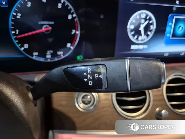 Mercedes-Benz E-Class W213 id 3029522 из Кореи 19