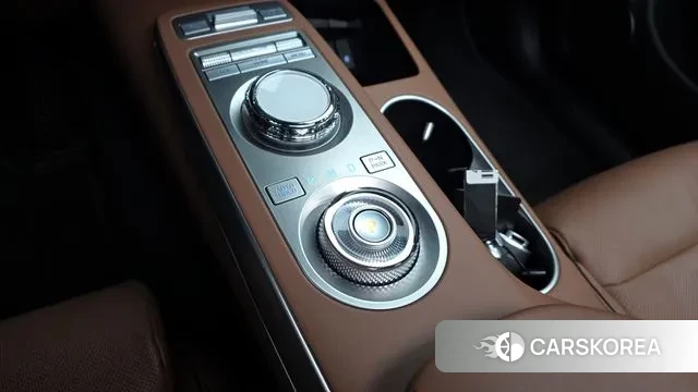 Genesis GV70 id 3519264 из Кореи 19