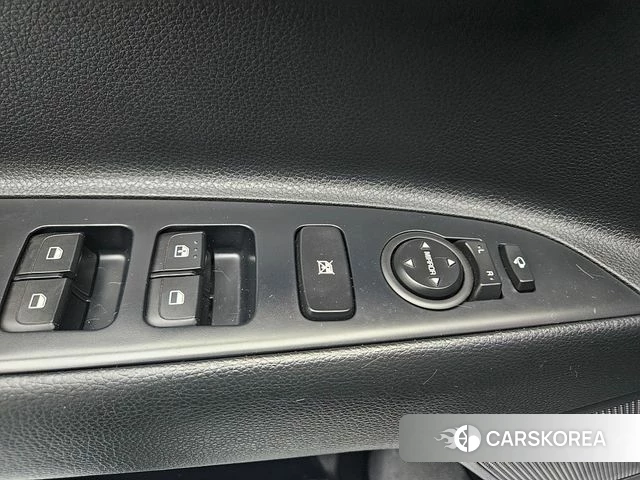 Kia Stonic id 4772651 из Кореи 19