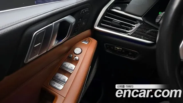 BMW X7 (G07) id 2660998 из Кореи 19