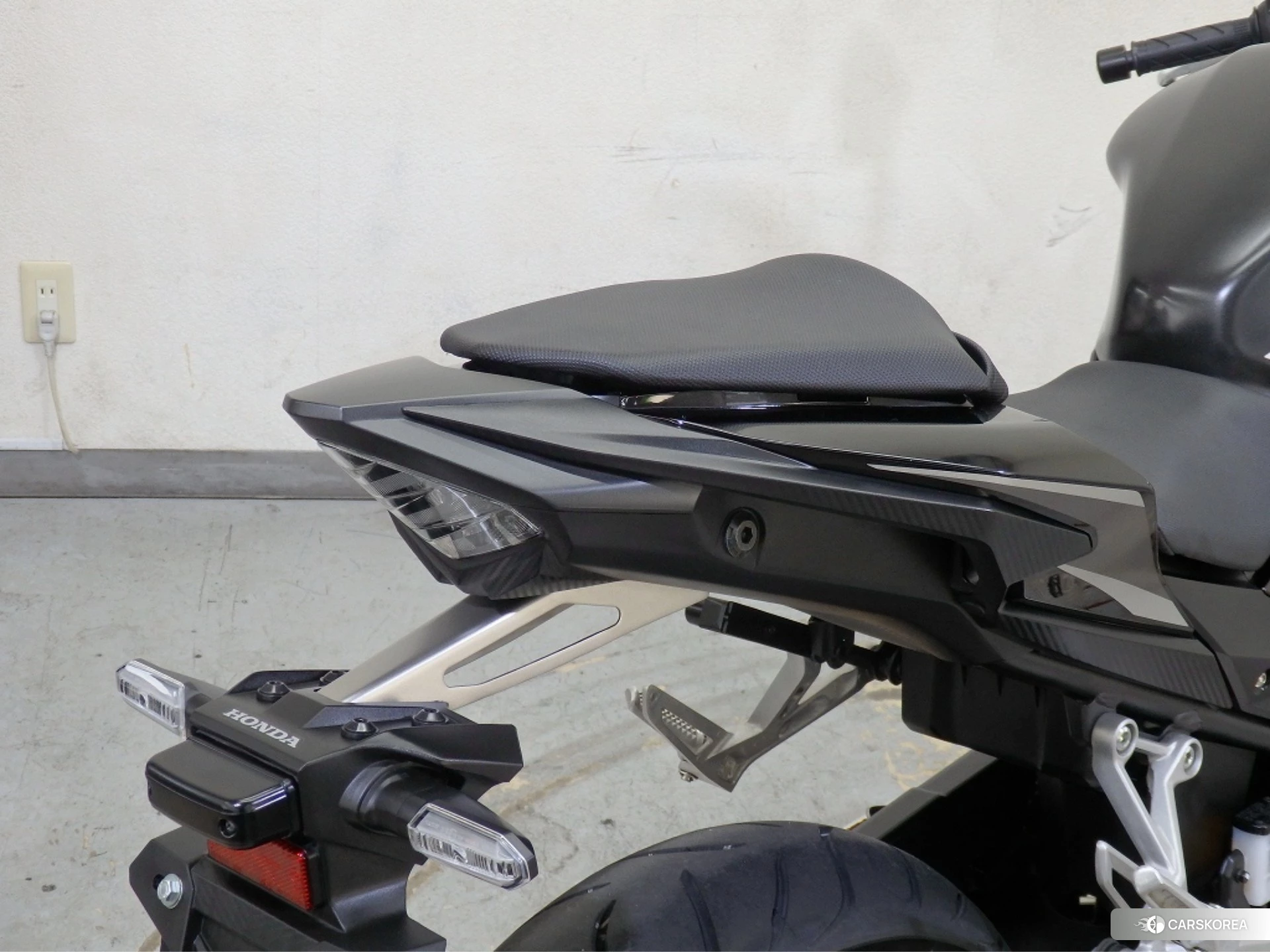 Honda CBR400R ABS id 4184262 из Японии 30