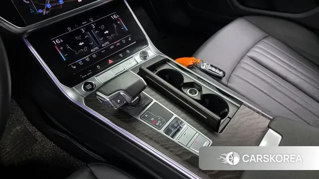 Audi A6 (C8) id 3044041 из Кореи 19