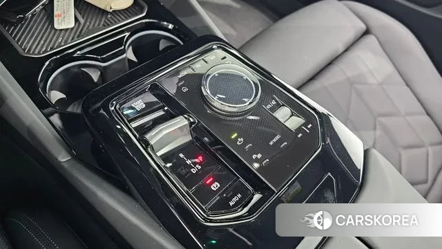 BMW 5 Series (G60) id 3026654 из Кореи 19