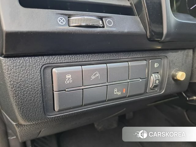 Ssangyong Rexton Sports id 3889372 из Кореи 19