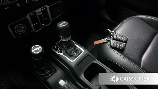 Jeep Wrangler (JL) id 3789630 из Кореи 19