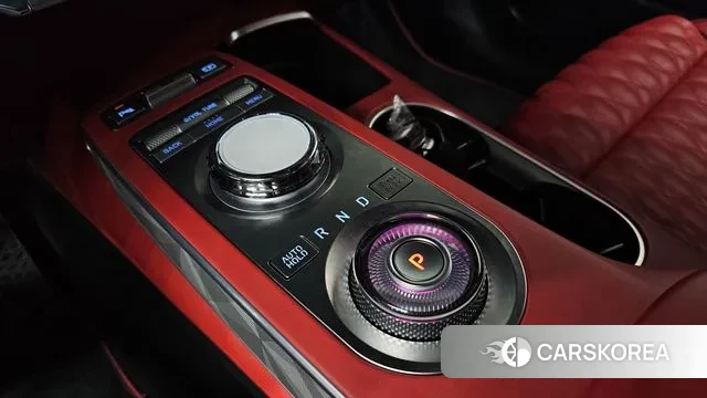 Genesis GV70 id 3400023 из Кореи 19